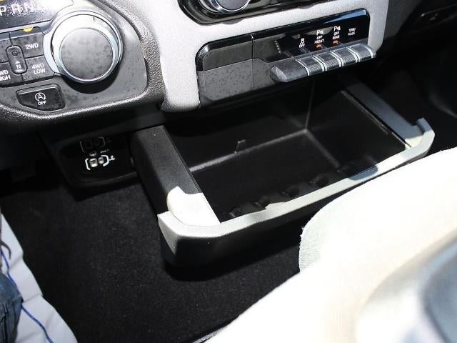 2025 RAM 1500 Tradesman 4x4 Quad Cab 6'4" Box