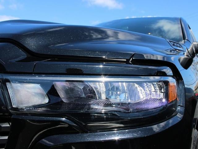 2025 RAM 1500 Tradesman 4x4 Quad Cab 6'4" Box