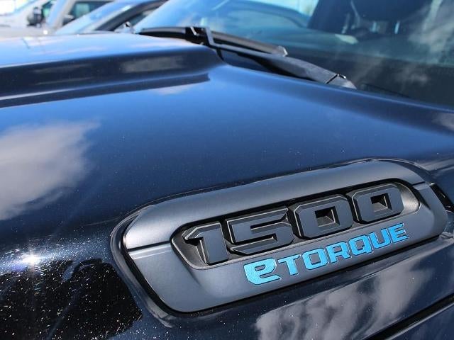 2025 RAM 1500 Tradesman 4x4 Quad Cab 6'4" Box