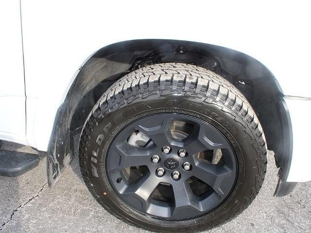 2025 RAM 1500 Big Horn 4x4 Crew Cab 5'7" Box