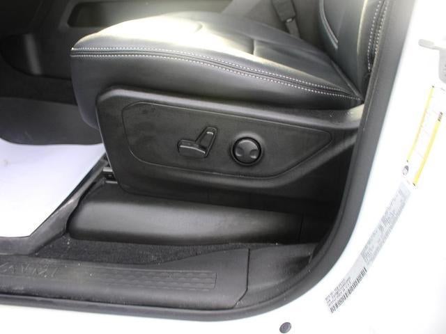 2025 RAM 1500 Big Horn 4x4 Crew Cab 5'7" Box