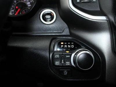 2020 RAM 1500 Big Horn 4x4 Crew Cab 5'7" Box