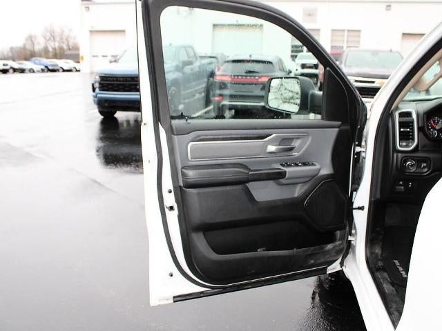 2020 RAM 1500 Big Horn 4x4 Crew Cab 5'7" Box