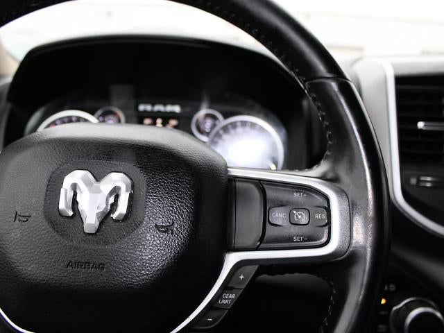 2020 RAM 1500 Big Horn 4x4 Crew Cab 5'7" Box