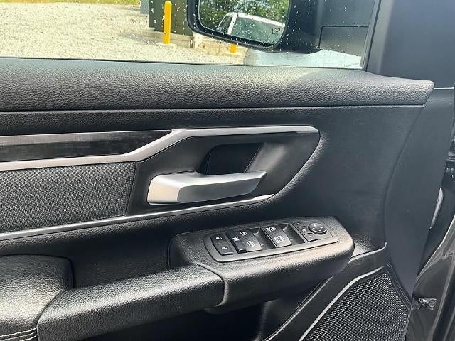 2022 RAM 1500 Big Horn 4x4 Crew Cab 5'7" Box