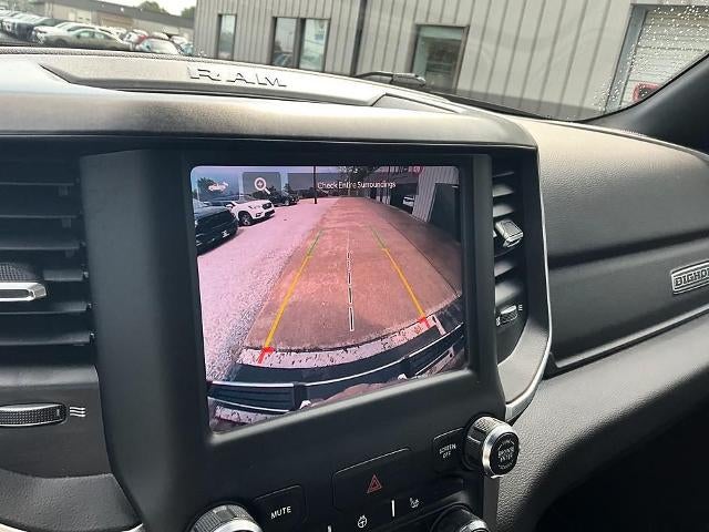 2022 RAM 1500 Big Horn 4x4 Crew Cab 5'7" Box