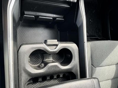 2022 RAM 1500 Big Horn 4x4 Crew Cab 5'7" Box