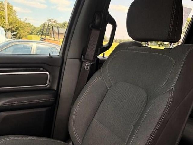 2023 RAM 1500 Big Horn 4x4 Crew Cab 5'7" Box