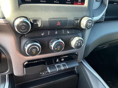 2023 RAM 1500 Big Horn 4x4 Crew Cab 5'7" Box