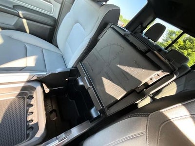 2023 RAM 1500 Big Horn 4x4 Crew Cab 5'7" Box