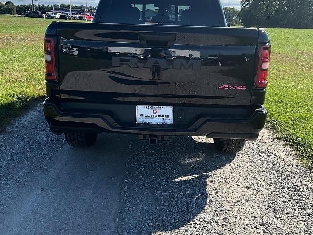 2025 RAM 1500 Tradesman 4x4 Crew Cab 5'7" Box