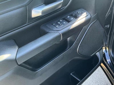 2025 RAM 1500 Tradesman 4x4 Crew Cab 5'7" Box