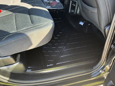 2025 RAM 1500 Tradesman 4x4 Crew Cab 5'7" Box