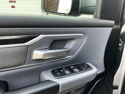 2020 RAM 1500 Big Horn 4x4 Quad Cab 6'4" Box