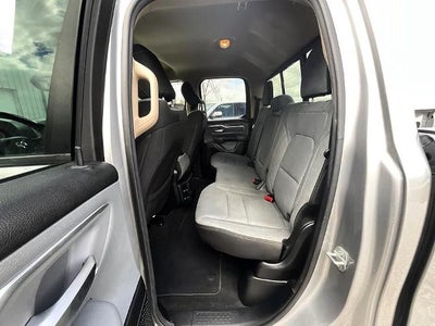 2020 RAM 1500 Big Horn 4x4 Quad Cab 6'4" Box