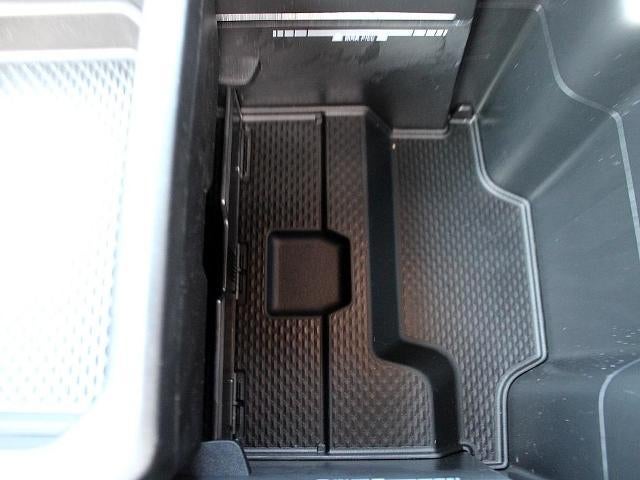 2019 RAM 1500 Big Horn/Lone Star 4x4 Quad Cab 6'4" Box