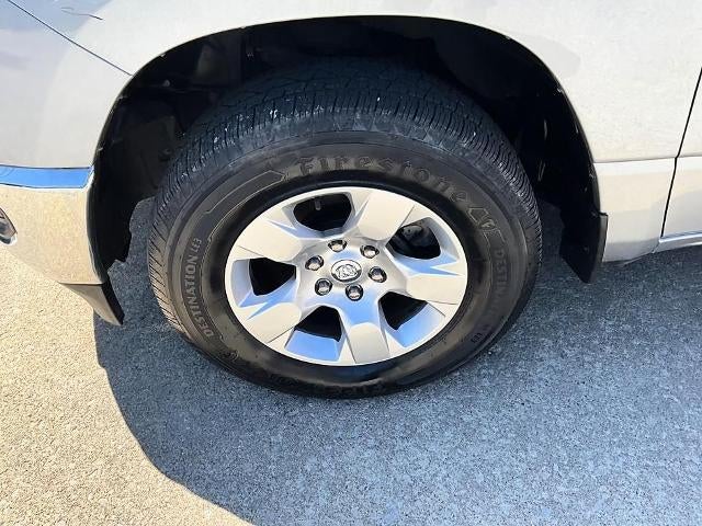 2020 RAM 1500 Big Horn 4x4 Quad Cab 6'4" Box
