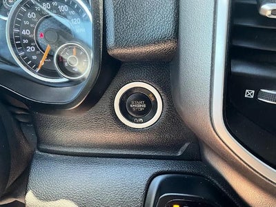 2020 RAM 1500 Big Horn 4x4 Quad Cab 6'4" Box