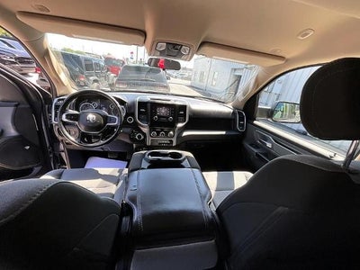 2020 RAM 1500 Big Horn 4x4 Quad Cab 6'4" Box