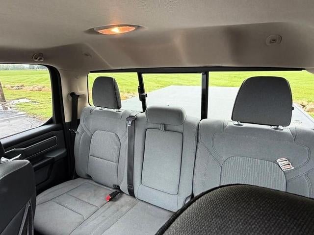 2020 RAM 1500 Big Horn 4x4 Quad Cab 6'4" Box