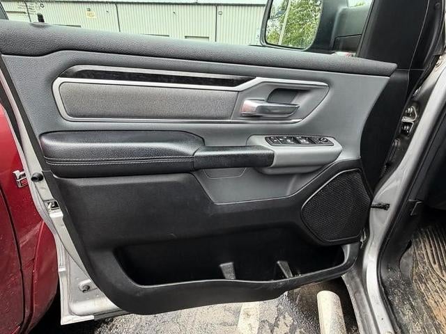 2020 RAM 1500 Big Horn 4x4 Quad Cab 6'4" Box
