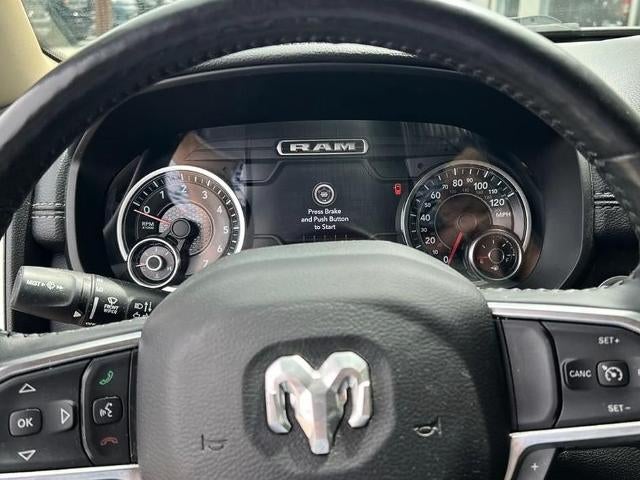 2020 RAM 1500 Laramie 4x4 Quad Cab 6'4" Box