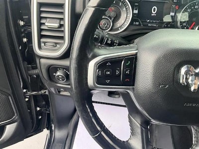 2019 RAM 1500 Big Horn/Lone Star 4x4 Crew Cab 5'7" Box
