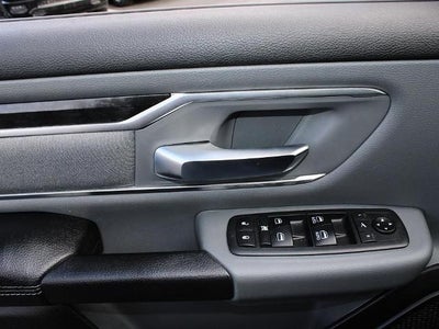 2019 RAM 1500 Big Horn/Lone Star 4x4 Crew Cab 5'7" Box