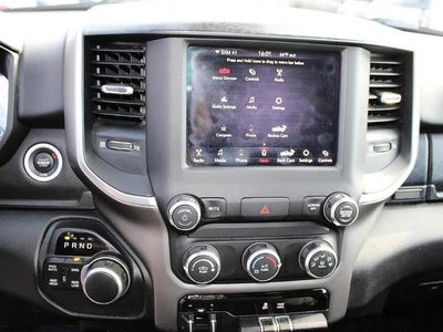 2019 RAM 1500 Big Horn/Lone Star 4x4 Crew Cab 5'7" Box