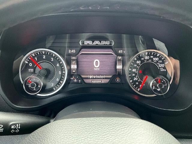 2020 RAM 1500 Big Horn 4x4 Crew Cab 5'7" Box