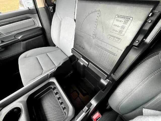 2020 RAM 1500 Big Horn 4x4 Crew Cab 5'7" Box