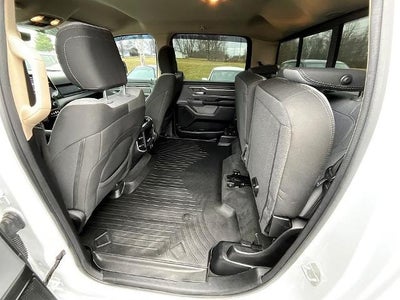 2020 RAM 1500 Big Horn 4x4 Crew Cab 5'7" Box