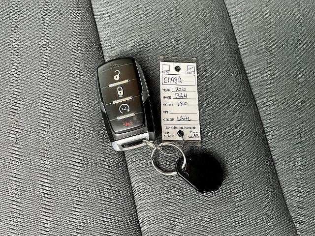 2020 RAM 1500 Big Horn 4x4 Crew Cab 5'7" Box