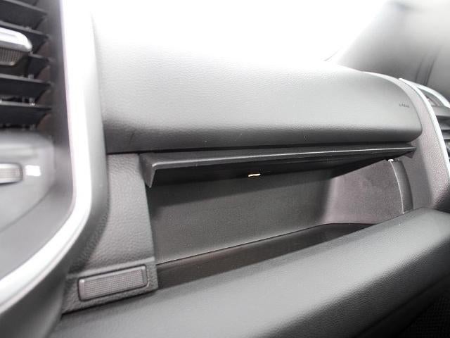 2023 RAM 1500 Big Horn 4x4 Crew Cab 5'7" Box