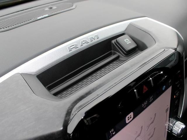 2023 RAM 1500 Big Horn 4x4 Crew Cab 5'7" Box