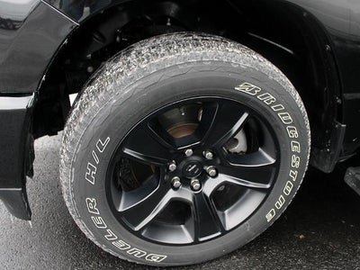 2023 RAM 1500 Big Horn 4x4 Crew Cab 5'7" Box