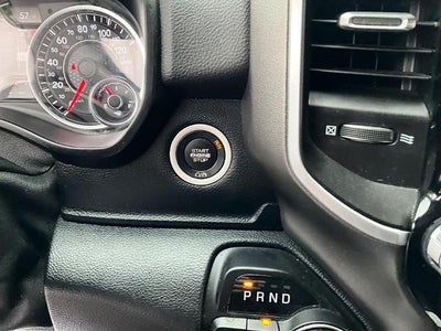 2020 RAM 1500 Big Horn 4x4 Crew Cab 5'7" Box