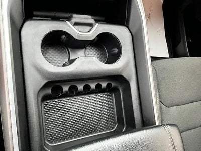 2020 RAM 1500 Big Horn 4x4 Crew Cab 5'7" Box