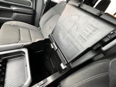 2020 RAM 1500 Big Horn 4x4 Crew Cab 5'7" Box