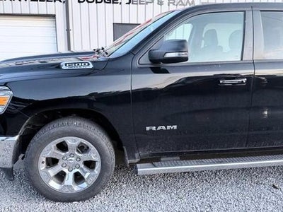 2020 RAM 1500 Big Horn 4x4 Crew Cab 5'7" Box