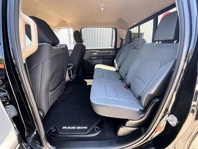 2020 RAM 1500 Big Horn 4x4 Crew Cab 5'7" Box