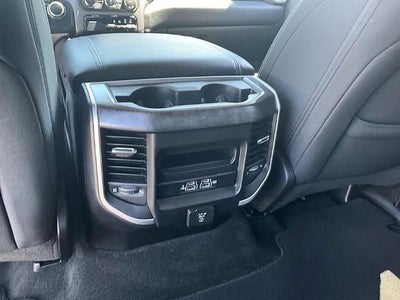 2020 RAM 1500 Big Horn 4x4 Crew Cab 5'7" Box