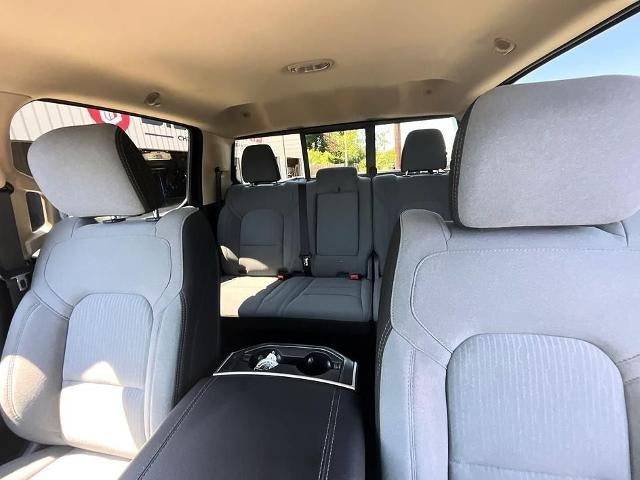 2020 RAM 1500 Big Horn 4x4 Crew Cab 5'7" Box