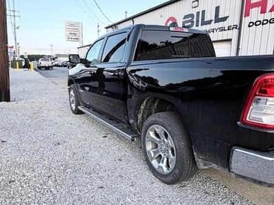 2020 RAM 1500 Big Horn 4x4 Crew Cab 5'7" Box