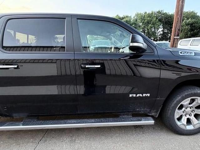 2020 RAM 1500 Big Horn 4x4 Crew Cab 5'7" Box