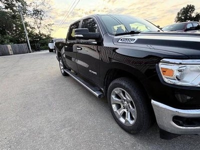 2020 RAM 1500 Big Horn 4x4 Crew Cab 5'7" Box