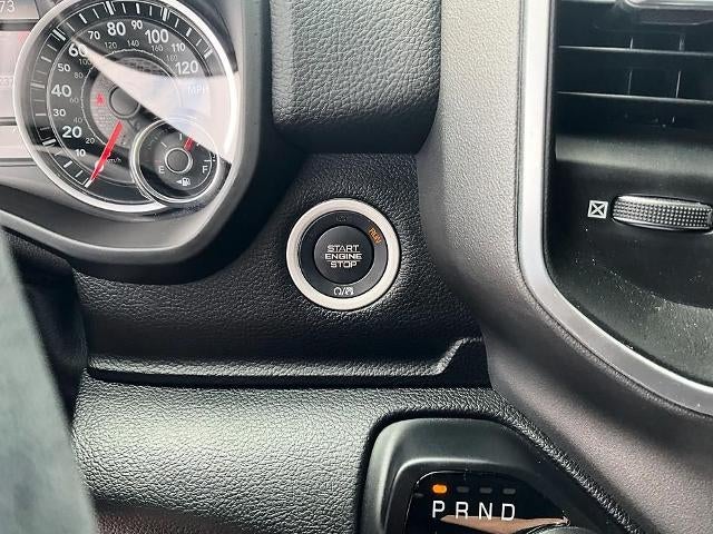 2021 RAM 1500 Big Horn 4x4 Crew Cab 5'7" Box