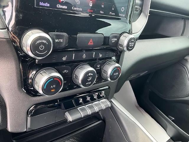 2021 RAM 1500 Big Horn 4x4 Crew Cab 5'7" Box