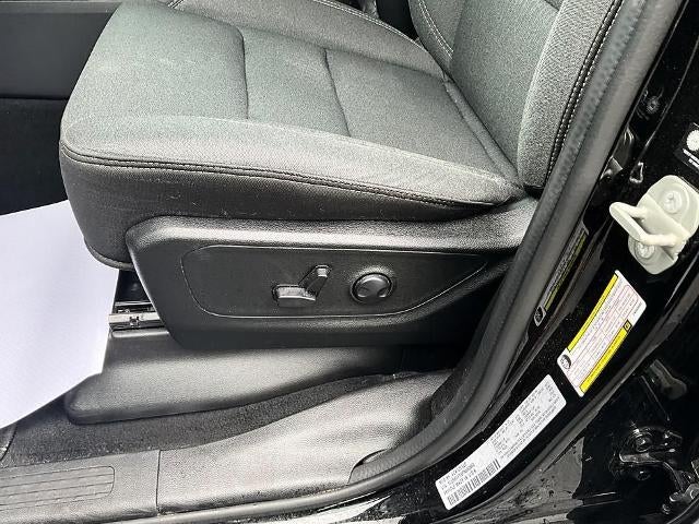 2023 RAM 1500 Big Horn 4x4 Crew Cab 5'7" Box
