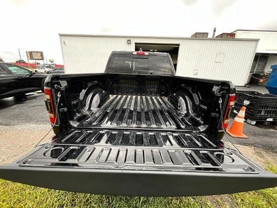 2023 RAM 1500 Big Horn 4x4 Crew Cab 5'7" Box